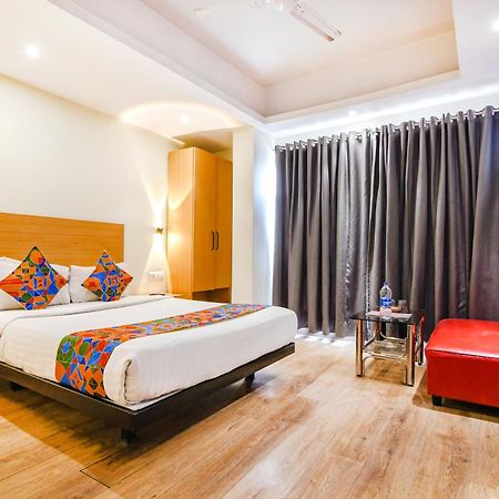 Super Townhouse Suncitel Near Kolkata Airport Dam Dam Bagian luar foto