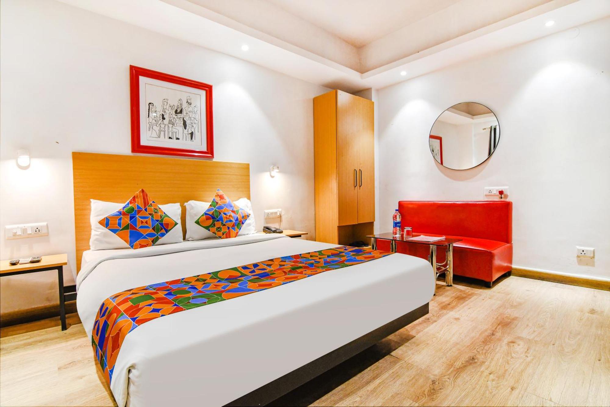 Super Townhouse Suncitel Near Kolkata Airport Dam Dam Bagian luar foto