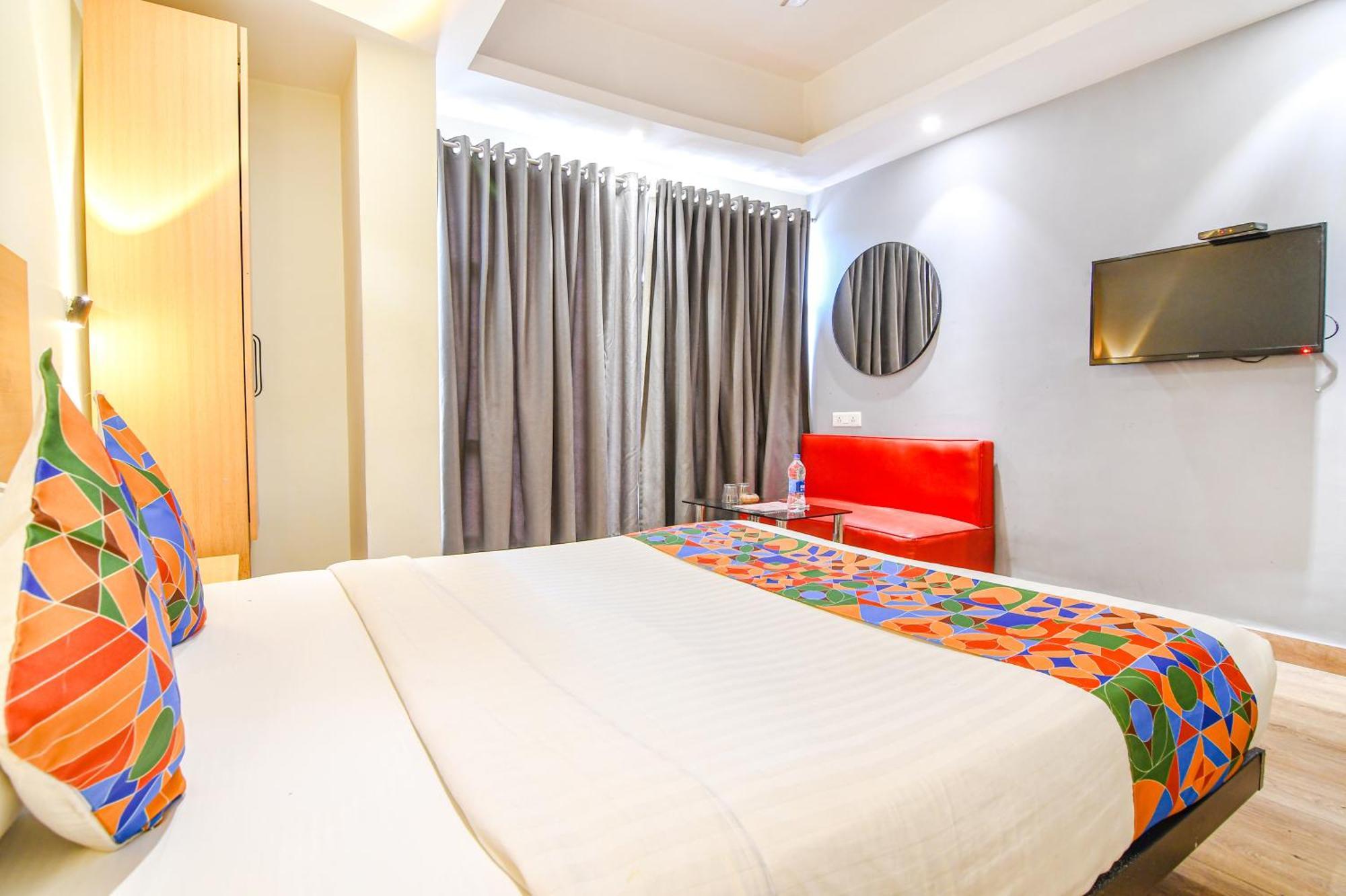 Super Townhouse Suncitel Near Kolkata Airport Dam Dam Bagian luar foto