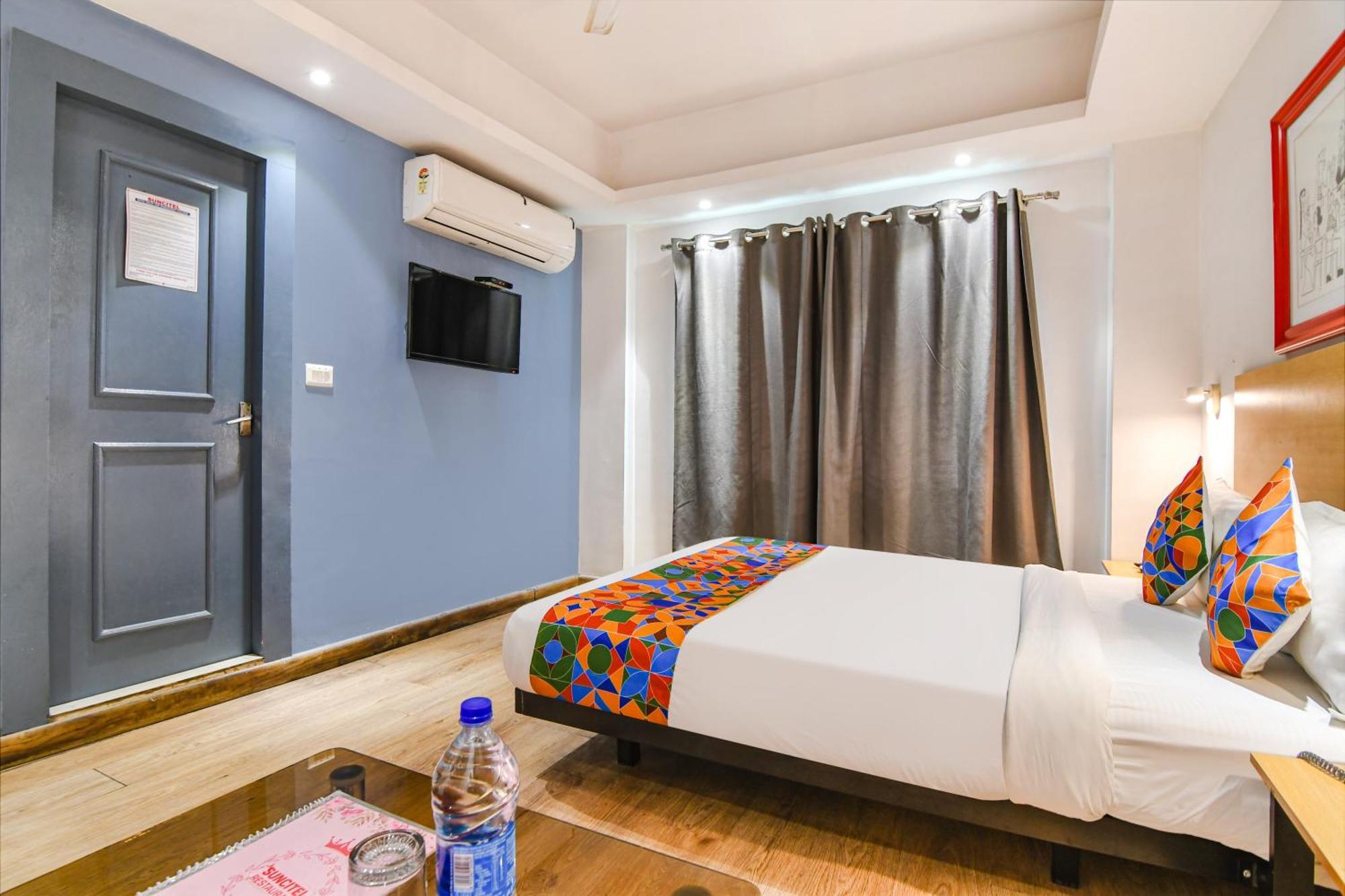 Super Townhouse Suncitel Near Kolkata Airport Dam Dam Bagian luar foto